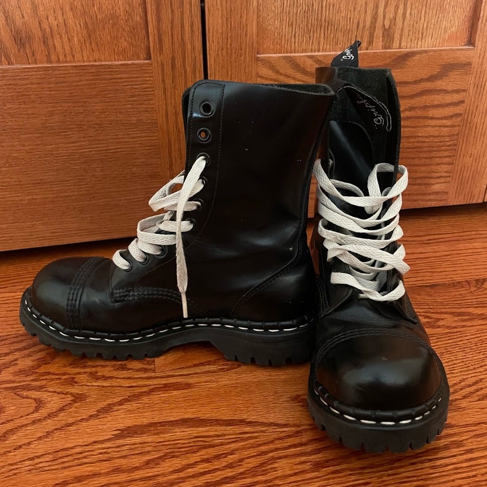 Gripfast 10 eye steel toe unisex UK size 5 boots black